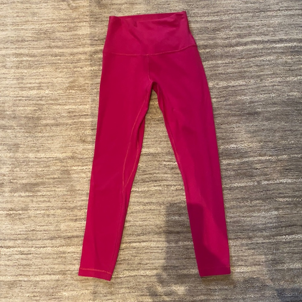 Lululemon leggings SZ 4 Raspberry
